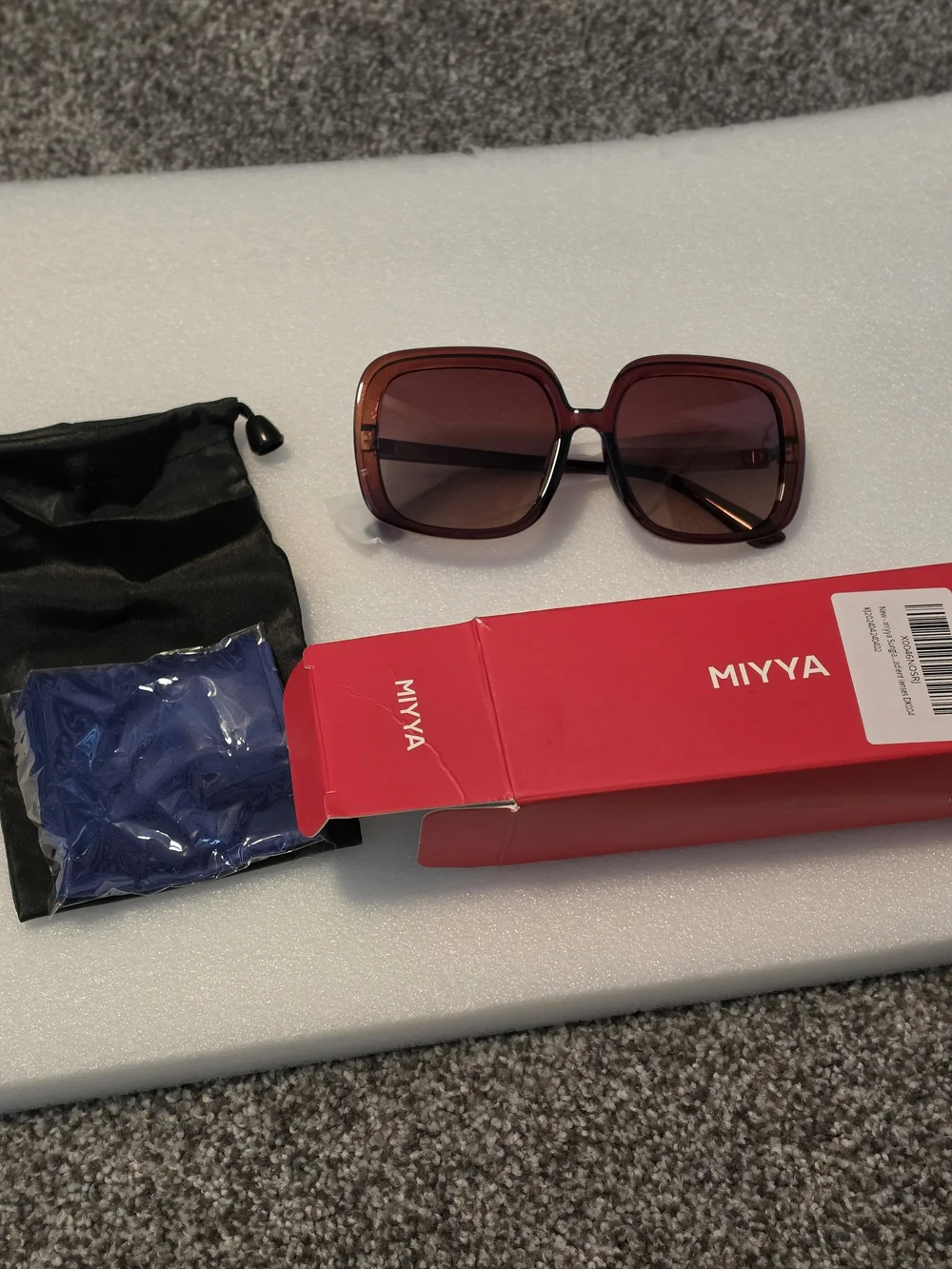 Oversized Square Sunglasses in Burgundy Frame with Gradient Lenses